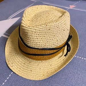 Straw sun hat